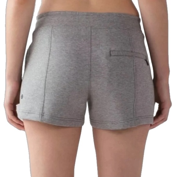 Lululemon NTS Women’s Shorts 3" Heathered Gray size 10 - Picture 4 of 8